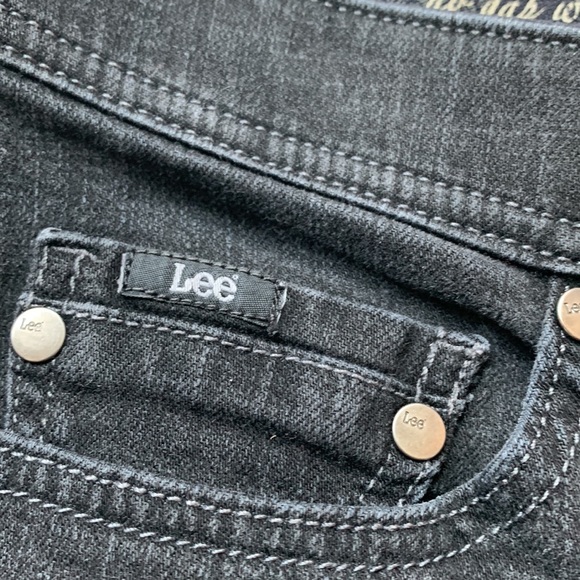 Lees 14 short - Picture 4 of 8